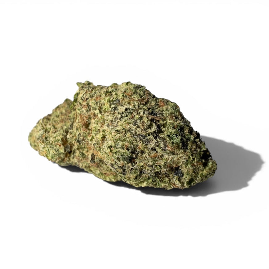 Fleur CBD Phantom OG indoor — détail tête résineuse citron pin