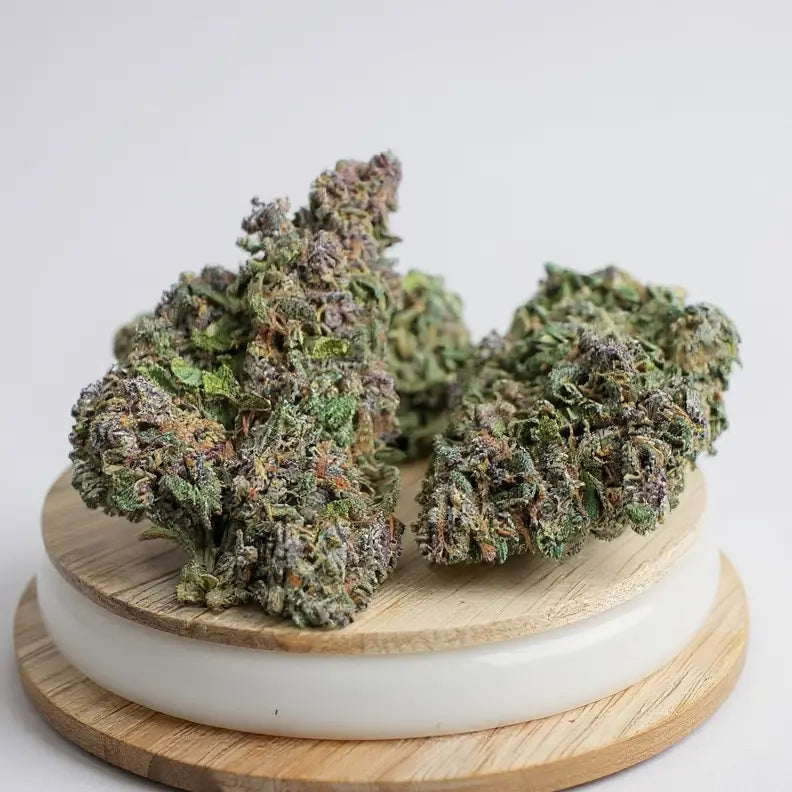Fleur CBD Purple Lemonade – têtes vertes et violettes compactes