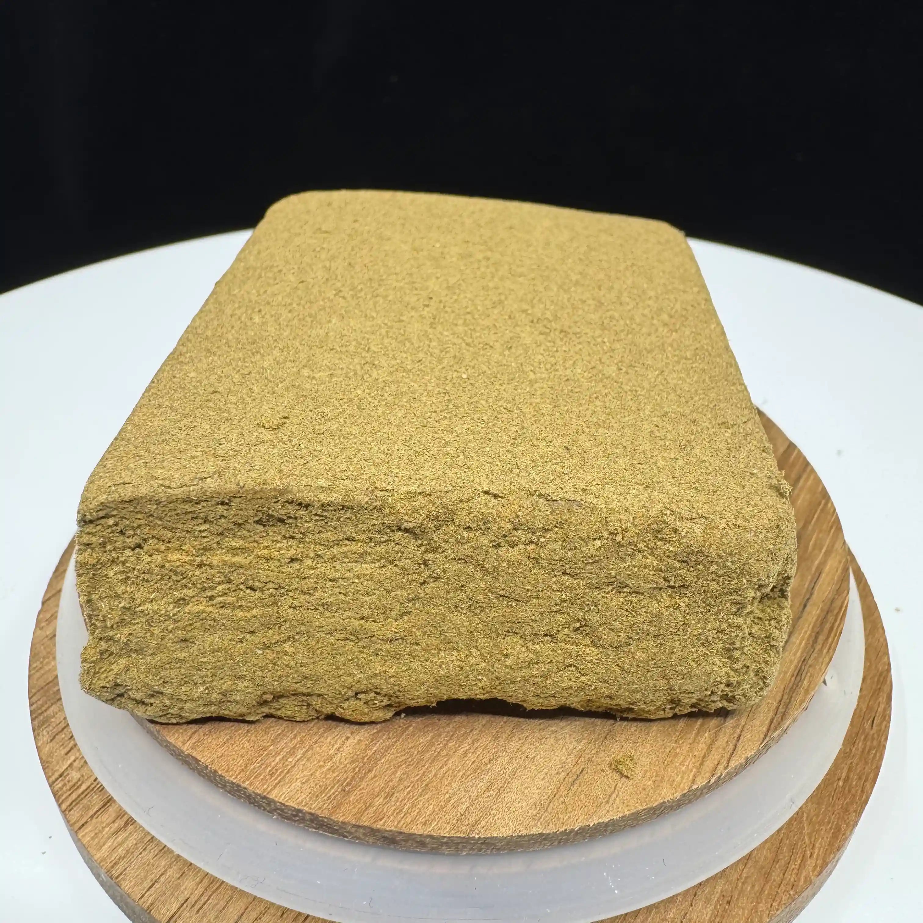 Résine CBD Mimosa – texture souple et facile à modeler