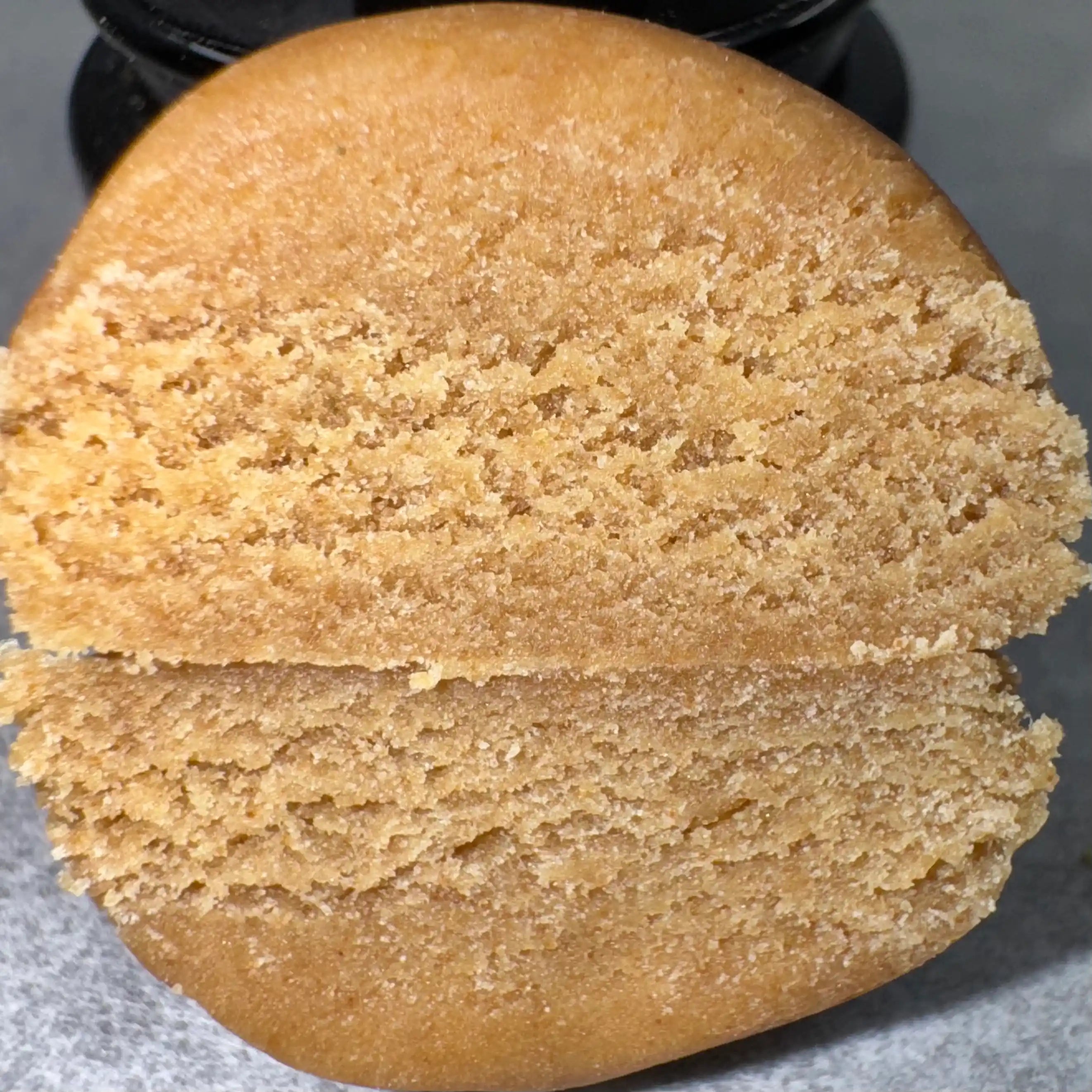 Piatella – résine CBD brillante et homogène